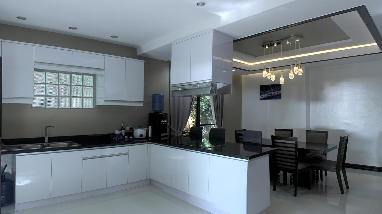 Hanella'S Place Bacong  Buitenkant foto